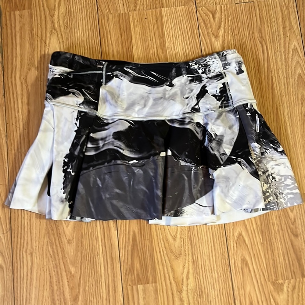 Lululemon hit your stride skirt